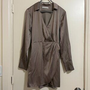 Abercrombie Fitch Satin Wrap Mini Dress Sz S Quiet Luxury Model Off-Duty Holiday